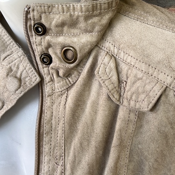 Ashley twenty six international faux suede bomber jacket size junior medium - Picture 7 of 13